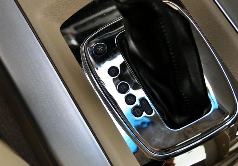 奇瑞汽車(chē) 威麟V5 2009款 2.0L 4AT 豪華型