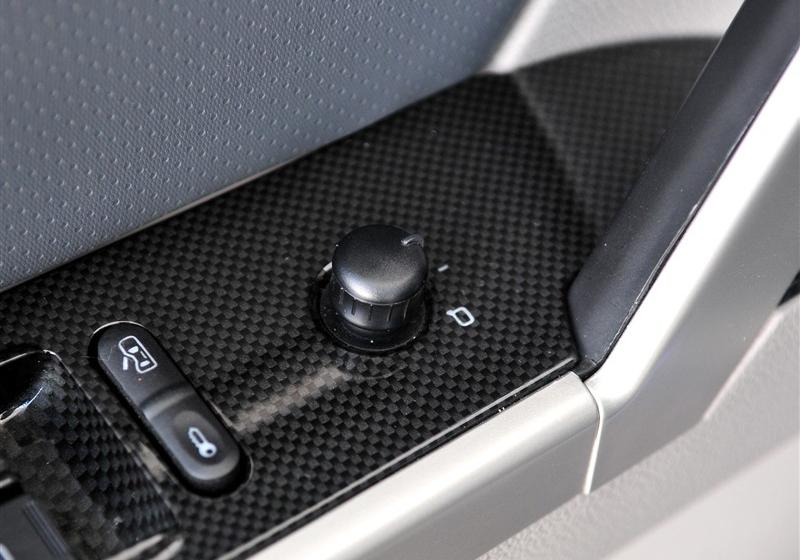 奇瑞汽車 威麟X5 2010款 2.0T 四驅精英型