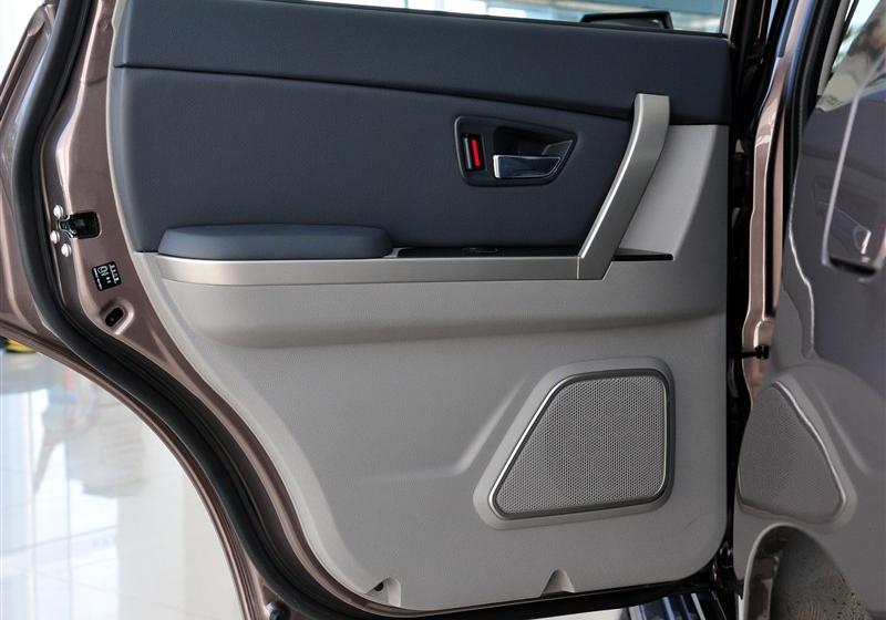 奇瑞汽車 威麟X5 2010款 2.0T 四驅精英型