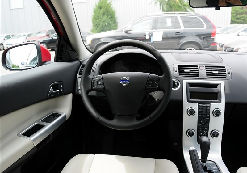 沃爾沃(進口) 沃爾沃C30 2012款 2.0 Aktiv 樂動套裝版