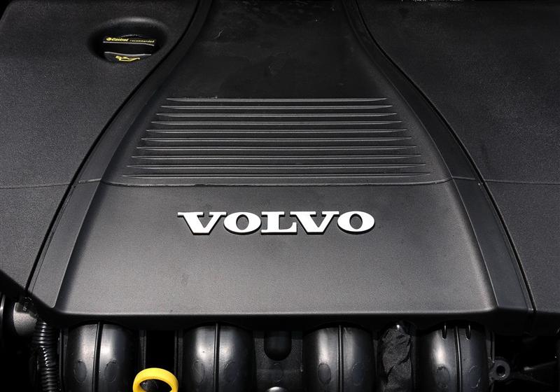 沃爾沃(進口) 沃爾沃C30 2012款 2.0 Aktiv 樂動套裝版