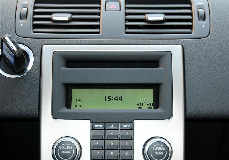 沃爾沃(進(jìn)口) 沃爾沃C30 2011款 2.0 智尚版