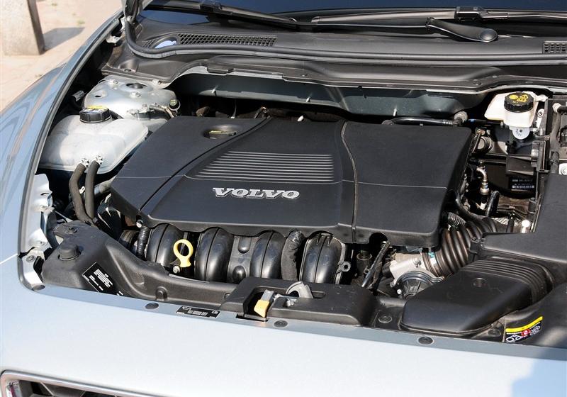 沃爾沃(進口) 沃爾沃C30 2011款 2.0 智尚版