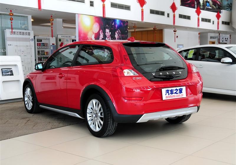 沃爾沃(進(jìn)口) 沃爾沃C30 2011款 2.0 智雅版
