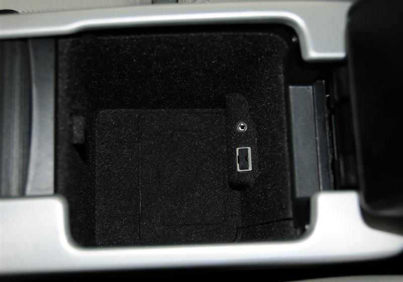 沃爾沃(進(jìn)口) 沃爾沃C30 2011款 2.0 智雅版