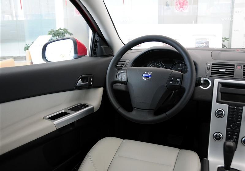 沃爾沃(進口) 沃爾沃C30 2011款 2.0 智雅版