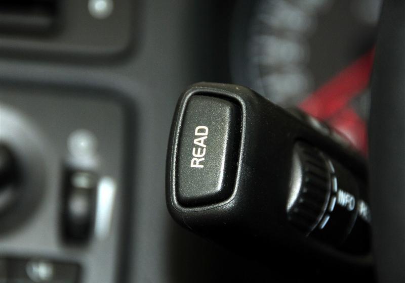 沃爾沃(進口) 沃爾沃C30 2011款 2.0 智雅版