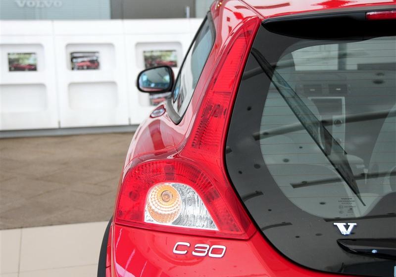 沃爾沃(進(jìn)口) 沃爾沃C30 2011款 2.0 智雅版