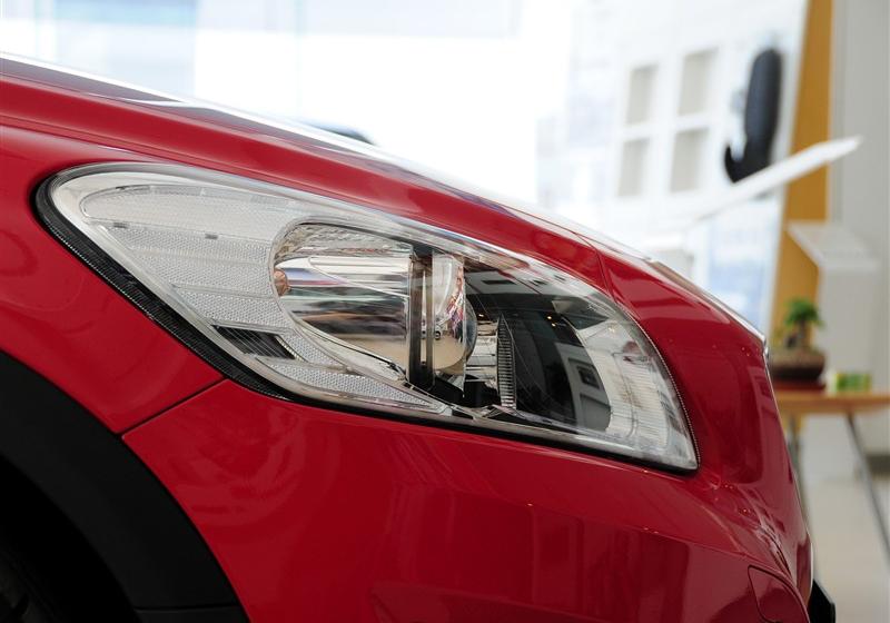 沃爾沃(進口) 沃爾沃C30 2011款 2.0 智雅版