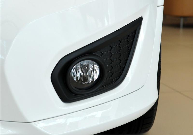 沃爾沃(進(jìn)口) 沃爾沃C30 2011款 2.0 R-Design