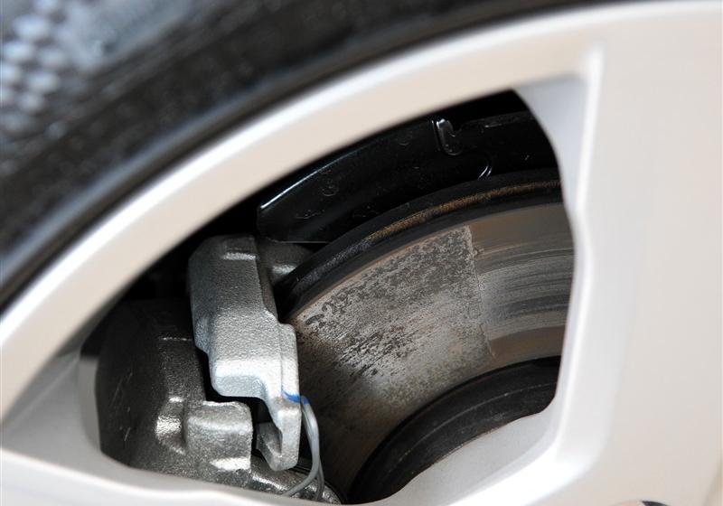 沃爾沃(進(jìn)口) 沃爾沃C30 2011款 2.0 R-Design