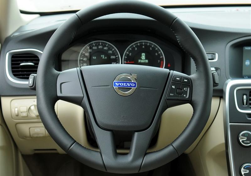 沃爾沃(進(jìn)口) 沃爾沃S60 2012款 1.6T DRIVe 智雅版