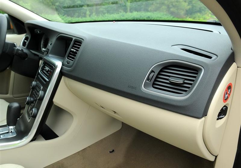 沃爾沃(進口) 沃爾沃S60 2012款 1.6T DRIVe 智雅版