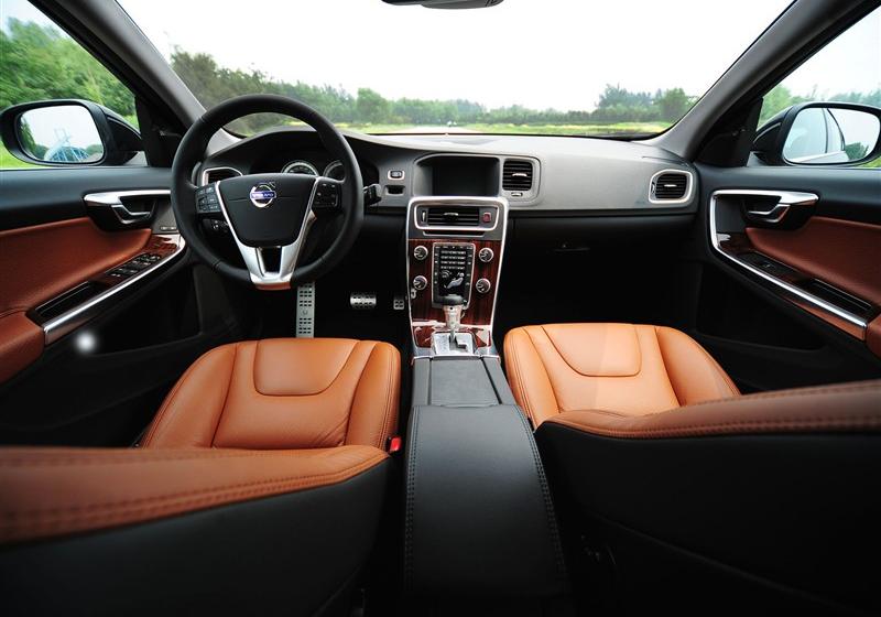 沃爾沃(進口) 沃爾沃S60 2012款 3.0 T6 AWD 智尊版