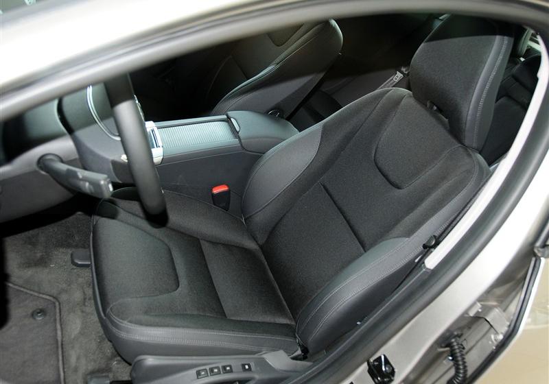 沃爾沃(進口) 沃爾沃S60 2011款 2.0T 智尚版