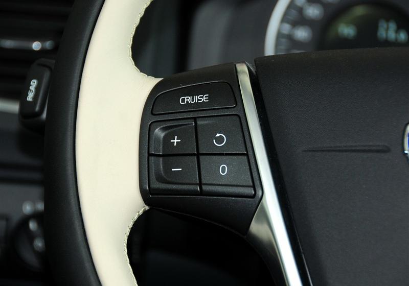 沃爾沃(進口) 沃爾沃S60 2011款 2.0T 智尚版