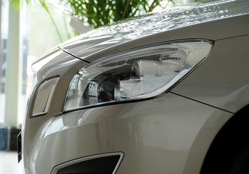 沃爾沃(進口) 沃爾沃S60 2011款 2.0T 智尚版