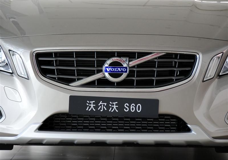 沃爾沃(進口) 沃爾沃S60 2011款 2.0T 智尚版
