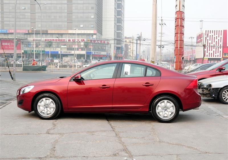 沃爾沃(進口) 沃爾沃S60 2011款 2.0T 舒適版