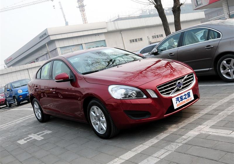 沃爾沃(進(jìn)口) 沃爾沃S60 2011款 2.0T 舒適版