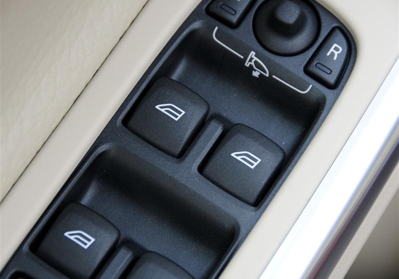 沃爾沃(進口) 沃爾沃S60 2011款 2.0T 舒適版