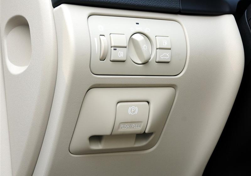 沃爾沃(進口) 沃爾沃S60 2011款 2.0T 舒適版