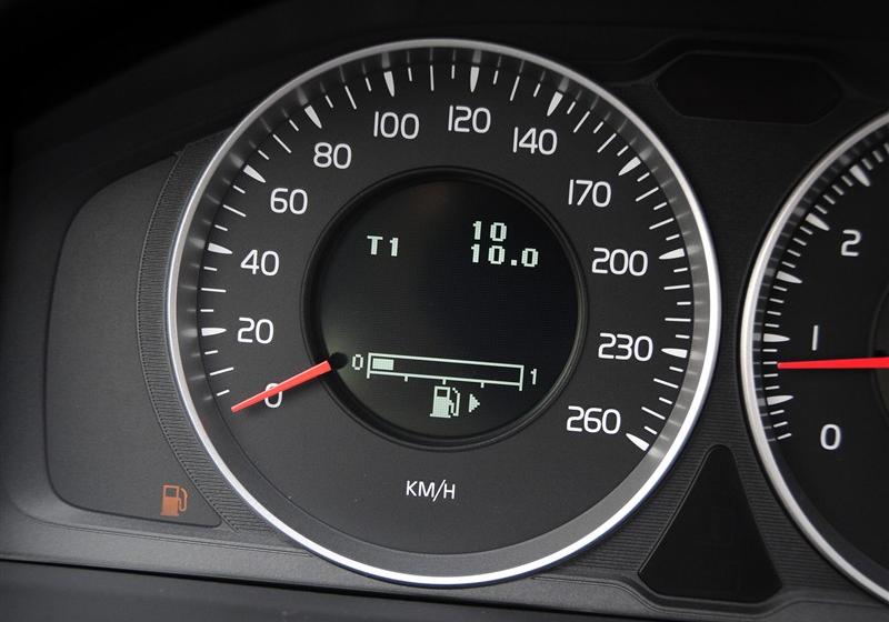 沃爾沃(進(jìn)口) 沃爾沃S60 2011款 2.0T 舒適版