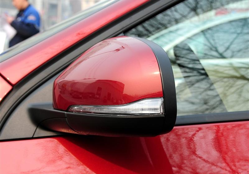 沃爾沃(進(jìn)口) 沃爾沃S60 2011款 2.0T 舒適版