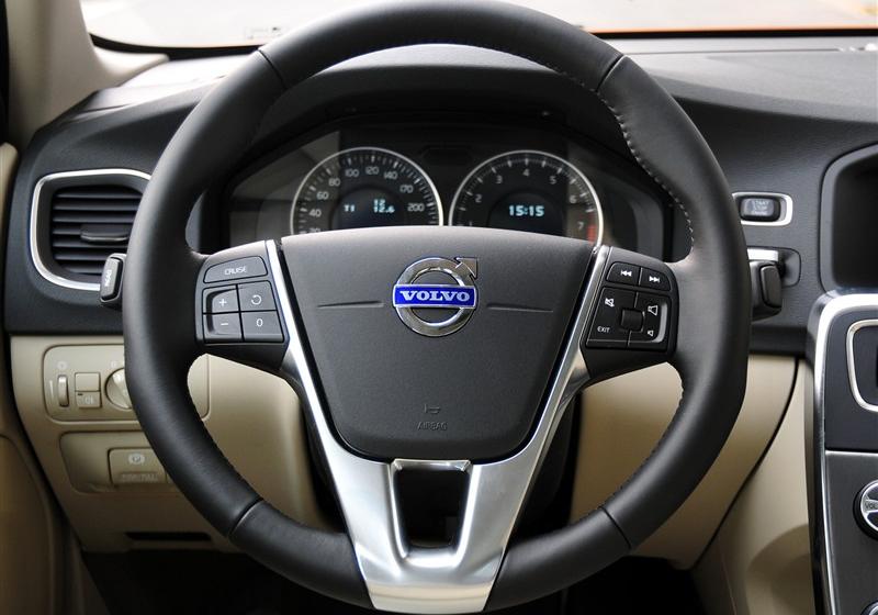 沃爾沃(進口) 沃爾沃S60 2011款 2.0T 智雅版