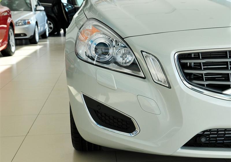 沃爾沃(進口) 沃爾沃S60 2011款 2.0T 智雅版