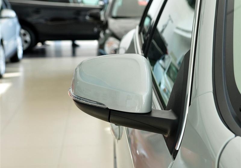 沃爾沃(進口) 沃爾沃S60 2011款 2.0T 智雅版