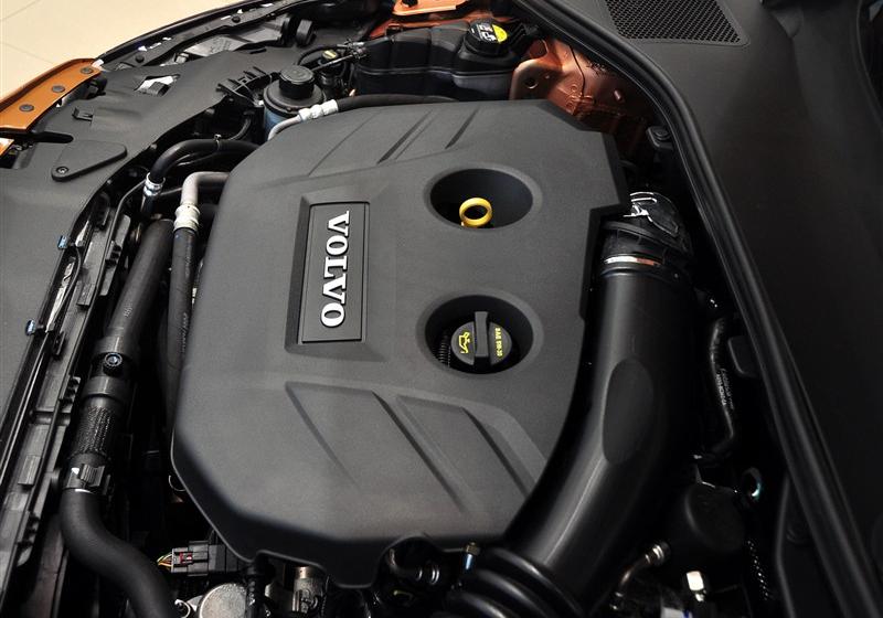 沃爾沃(進口) 沃爾沃S60 2011款 2.0T 智尊版