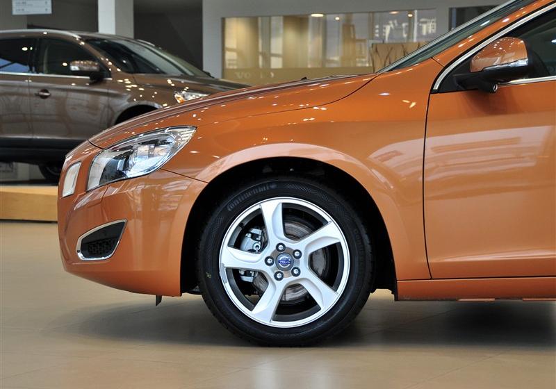 沃爾沃(進口) 沃爾沃S60 2011款 2.0T 智尊版