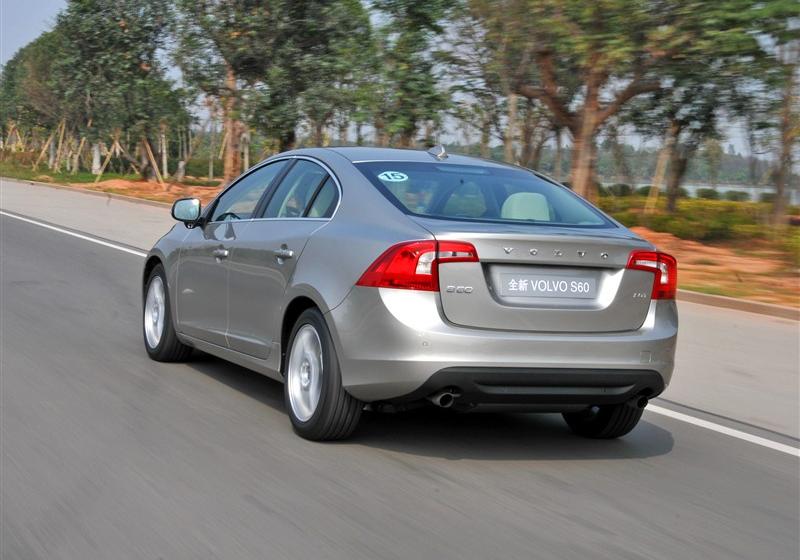 沃爾沃(進口) 沃爾沃S60 2011款 2.0T 智尊版