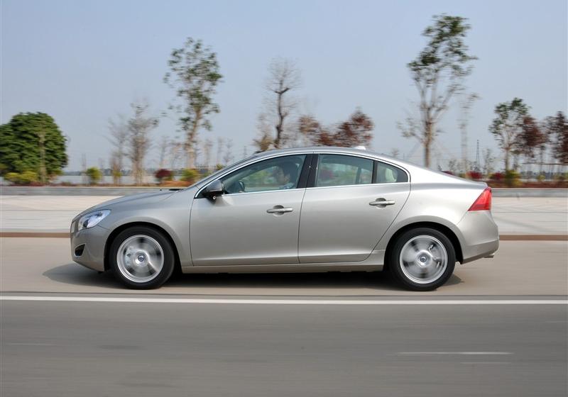 沃爾沃(進口) 沃爾沃S60 2011款 2.0T 智尊版