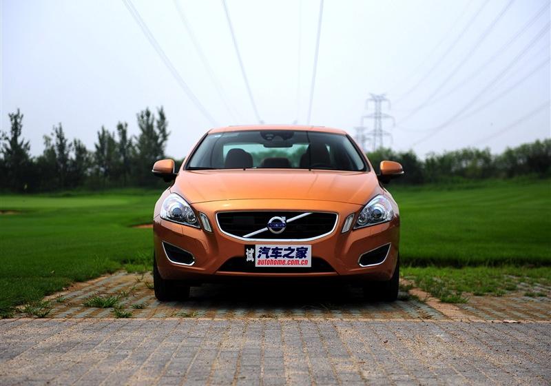 沃爾沃(進(jìn)口) 沃爾沃S60 2011款 3.0 T6 AWD 智尊版