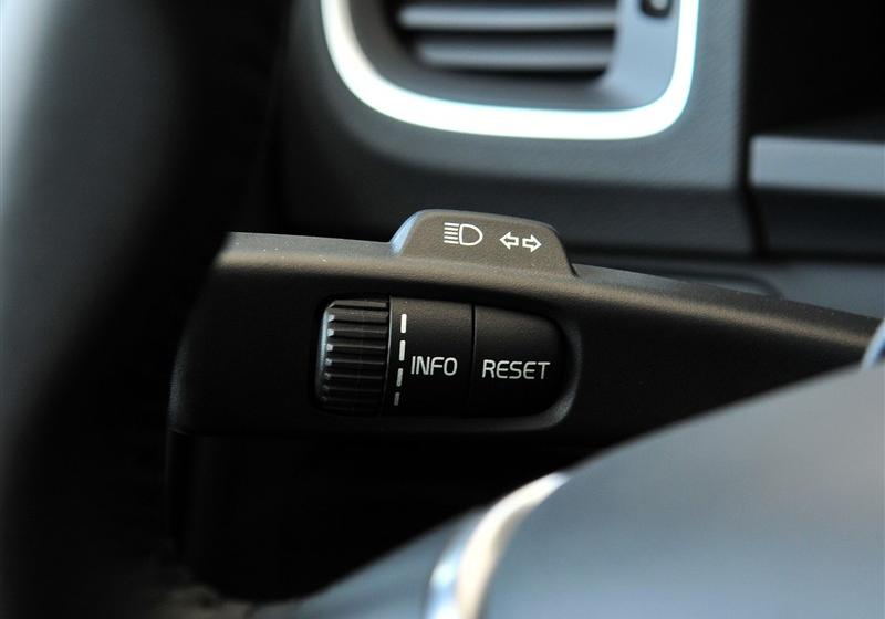 沃爾沃(進口) 沃爾沃S60 2011款 3.0 T6 AWD 智尊版