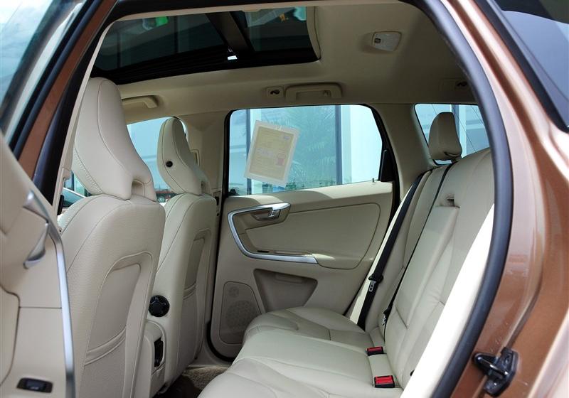 沃爾沃(進口) 沃爾沃XC60 2012款 3.0 T6 AWD舒適版