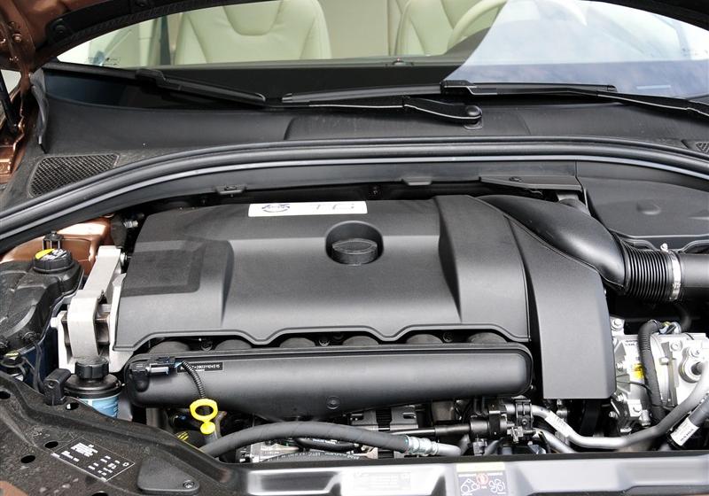 沃爾沃(進(jìn)口) 沃爾沃XC60 2012款 3.0 T6 AWD舒適版