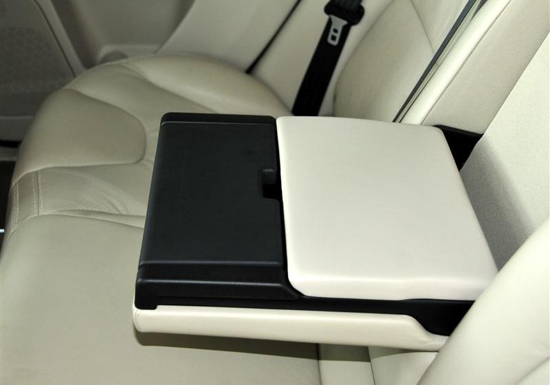 沃爾沃(進口) 沃爾沃XC60 2011款 2.0T 智雅版