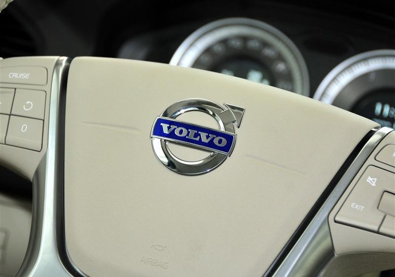 沃爾沃(進口) 沃爾沃XC60 2011款 2.0T 智雅版