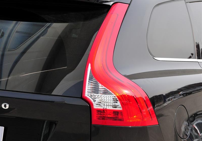 沃爾沃(進口) 沃爾沃XC60 2011款 2.0T 智尊版