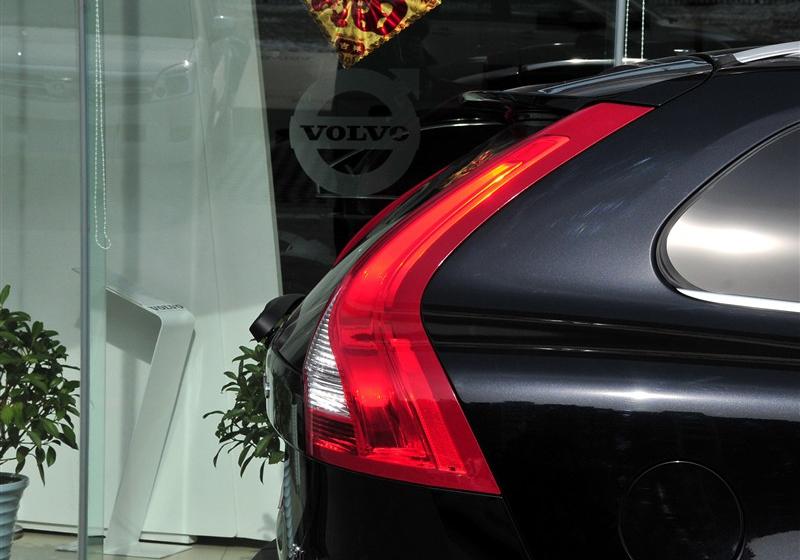 沃爾沃(進口) 沃爾沃XC60 2011款 2.0T 智尊版