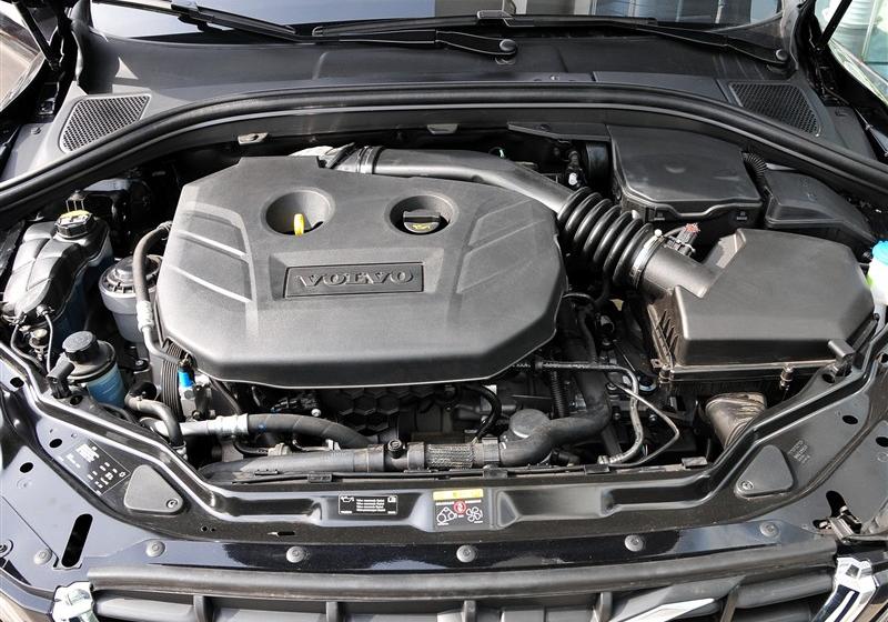 沃爾沃(進口) 沃爾沃XC60 2011款 2.0T 智尊版