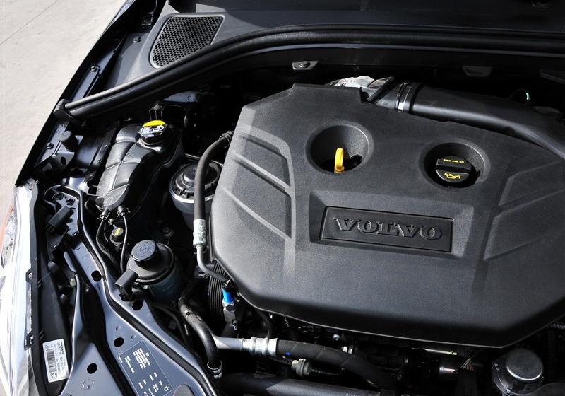 沃爾沃(進口) 沃爾沃XC60 2011款 2.0T 智尊版