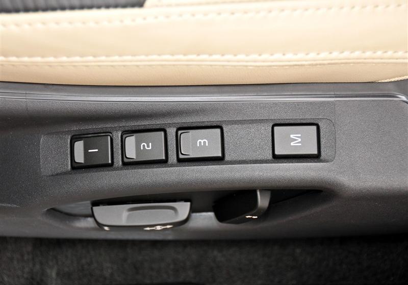 沃爾沃(進口) 沃爾沃XC60 2011款 3.0 T6 R-Design 個性運動版