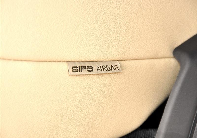 沃爾沃(進(jìn)口) 沃爾沃XC60 2011款 3.0 T6 R-Design 個性運(yùn)動版