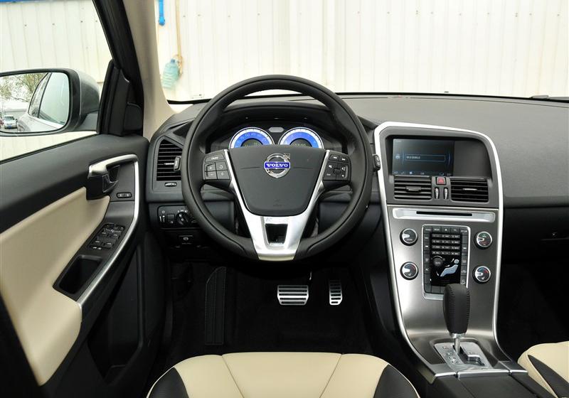 沃爾沃(進口) 沃爾沃XC60 2011款 3.0 T6 R-Design 個性運動版