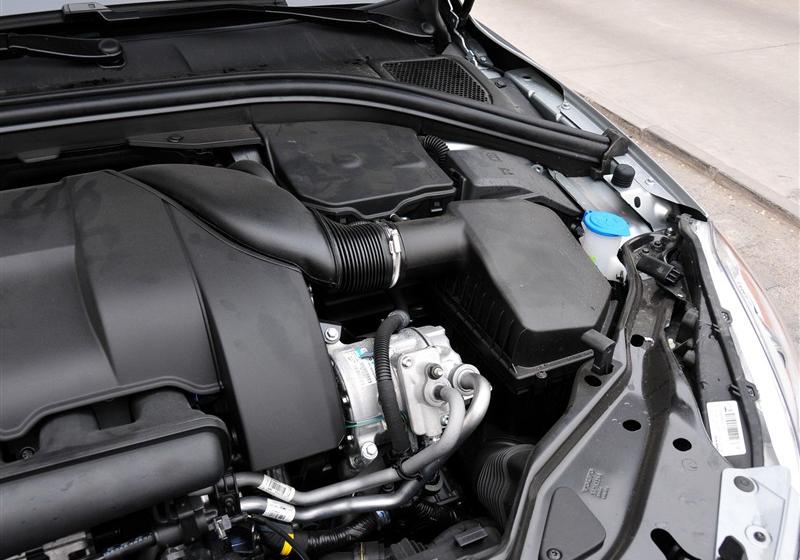 沃爾沃(進口) 沃爾沃XC60 2011款 3.0 T6 R-Design 個性運動版