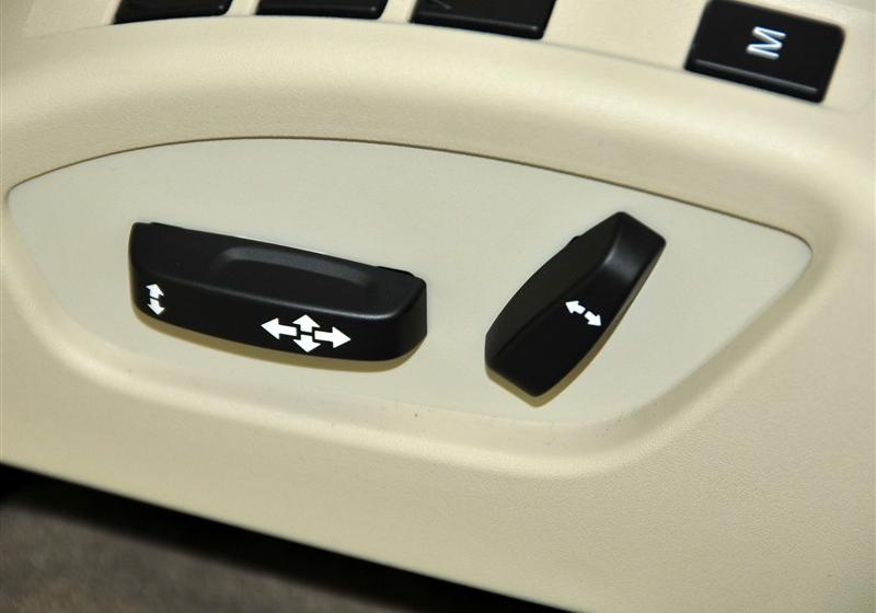 沃爾沃(進口) 沃爾沃XC60 2011款 3.0 T6 AWD智尊版